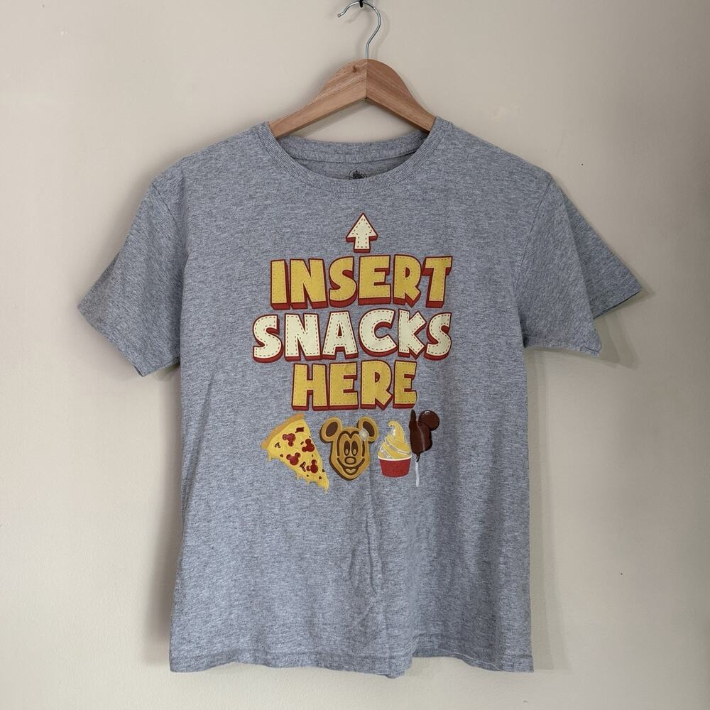 Disney Parks “Insert Snacks Here” T-Shirt Kids Gray Mickey Pretzel T Size L